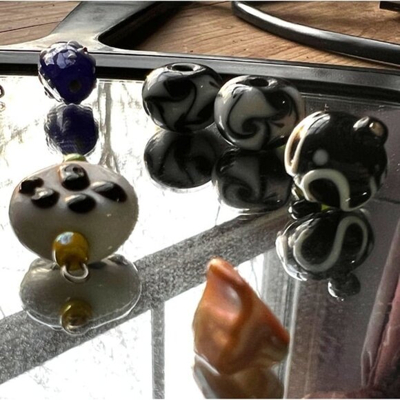 Bundle of 17 Assorted Beads for Crafting Jade Blue Floral Glass Beads Jewelry Be - Picture 5 of 9